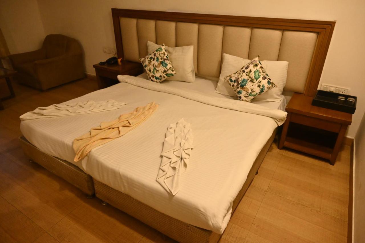 Hotel Sun Green Bhubaneswar Ngoại thất bức ảnh