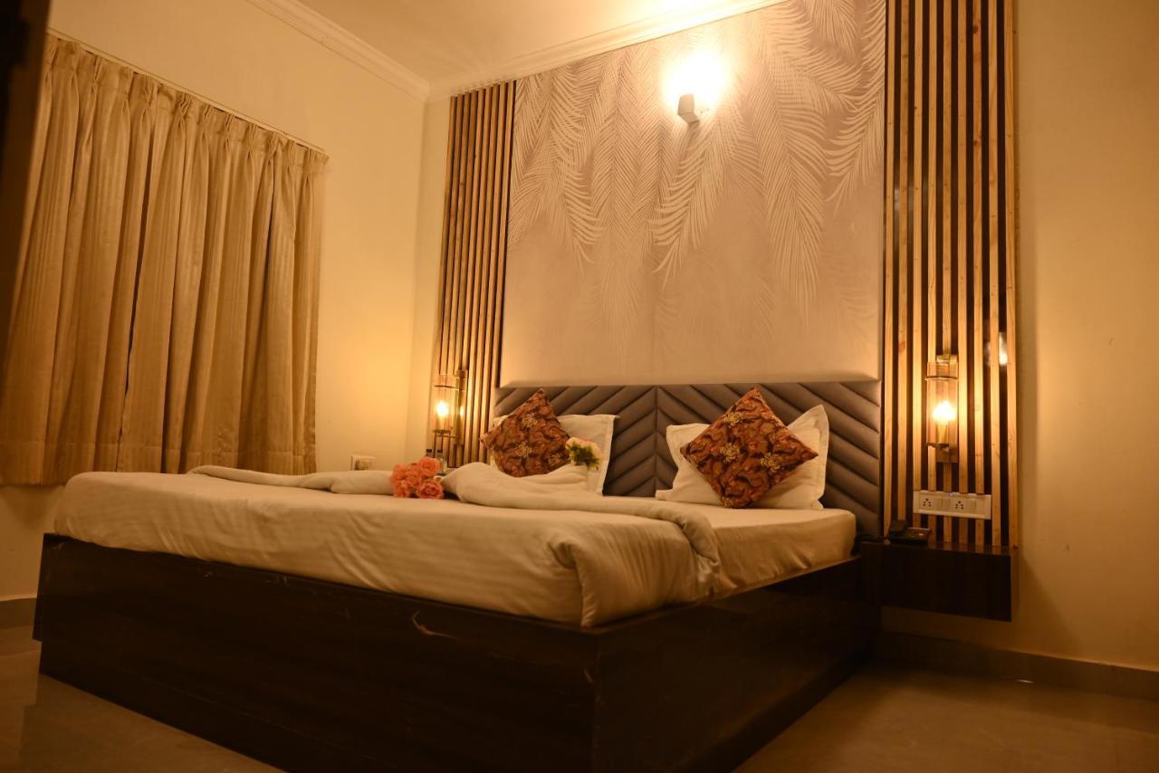 Hotel Sun Green Bhubaneswar Ngoại thất bức ảnh
