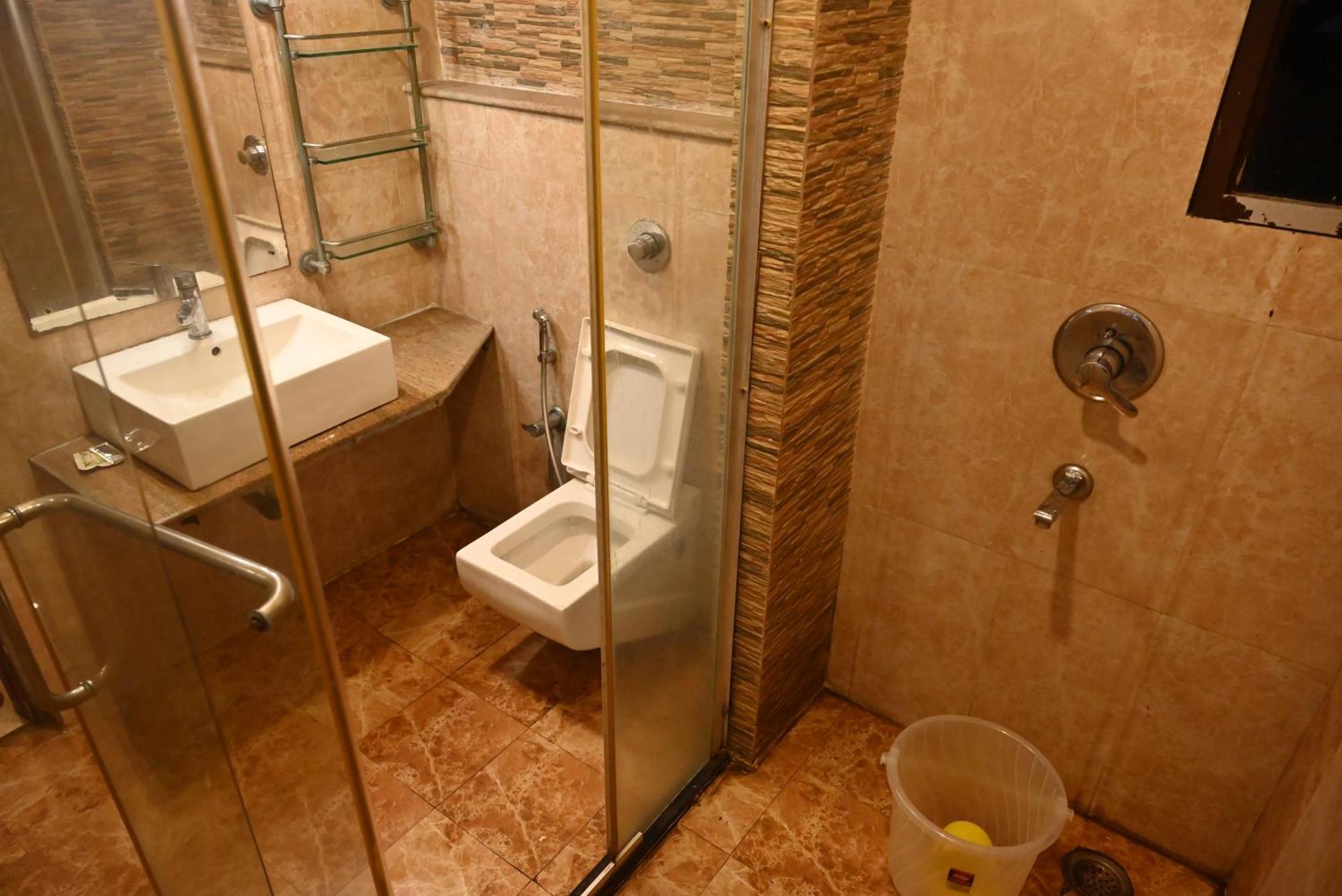 Hotel Sun Green Bhubaneswar Ngoại thất bức ảnh